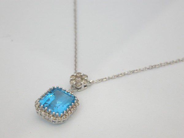 نیم ست جواهر بلو توپاز